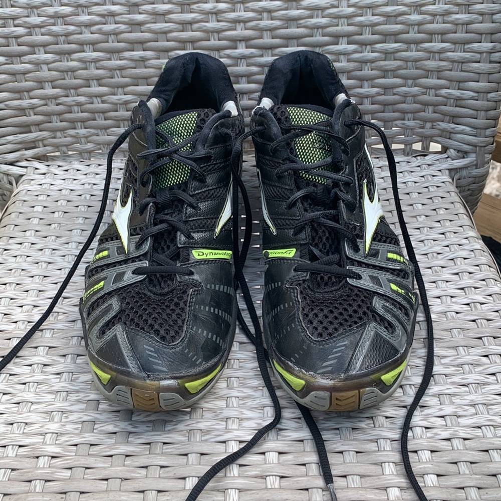 Mizuno Volleyball Shoes